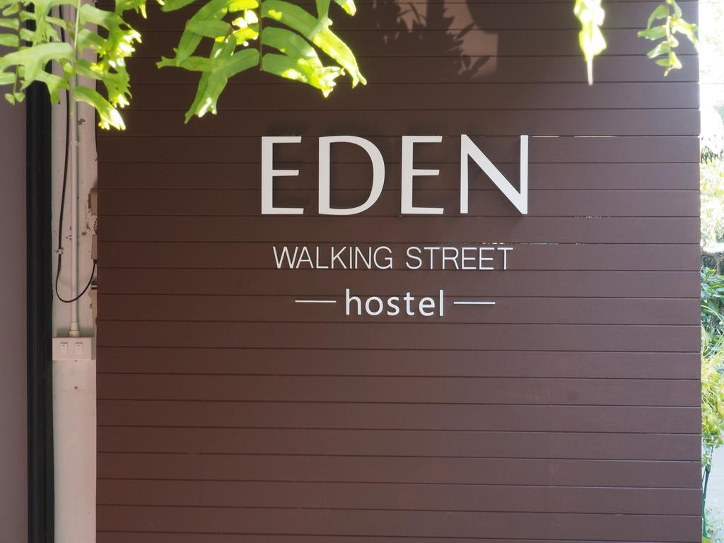 Eden Walking Street Hostel Chiang Mai Exterior photo